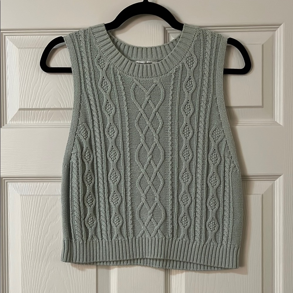 Double Zero Ribbed Knit Top in Light Green